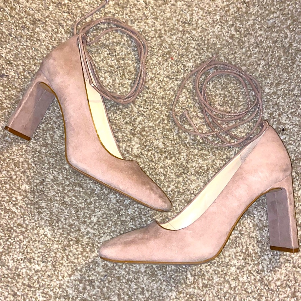 Gently Used Vince Camuto Damell Heels